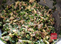 韭菜鸡蛋虾仁饺子馅的做法图解5