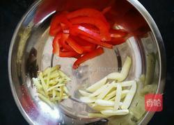 粉丝炒包菜的做法图解3