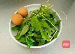 臭菜煎鸡蛋的做法图解1