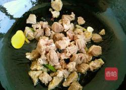 牛腩蘿卜煲的做法圖解6