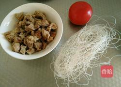 番茄牛肉粉丝汤的做法图解1