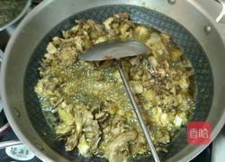 竹荪炖鸡的做法图解2