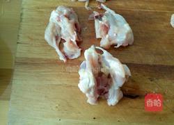 辣炒鸡叉骨的做法图解1