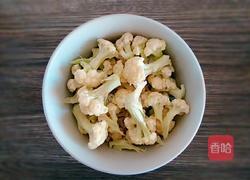 清炒菜花的做法图解2