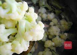 清炒菜花的做法图解5
