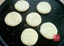 红萝卜冬菇肉馅饼的做法图解21