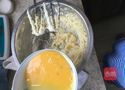 巧克力纸杯蛋糕的做法图解2