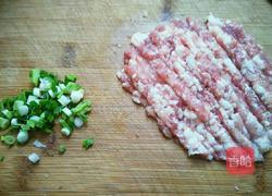 鲜菇豆腐汤的做法图解4