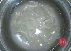 鸡丝拉皮的做法图解1