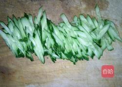 鸡丝拉皮的做法图解2