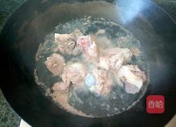 无花果玉米猪筒骨汤的做法图解2