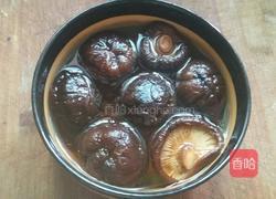 干蒸小公鸡的做法图解1