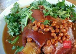 家常焖黄豆肘子的做法图解8