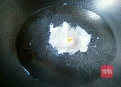 鸡蛋挂面的做法图解3