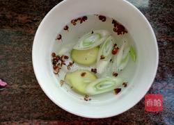 干炸肉丸子的做法图解1