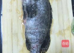 葱油石斑鱼的做法图解1