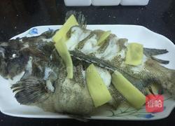 葱油石斑鱼的做法图解7