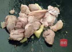 土豆炆鸭的做法图解4