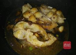大蒜烧鲢鱼的做法图解9