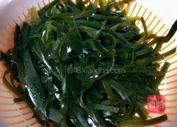 白萝卜海带排骨汤的做法图解2