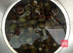 炒螺的做法图解1