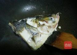 花鲢鱼头豆腐汤的做法图解3