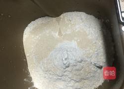 梅菜扣肉饼的做法图解2