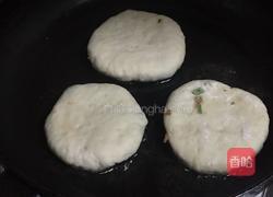 梅菜扣肉饼的做法图解12