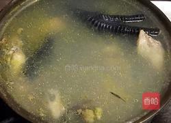 松茸鸡汤的做法图解2