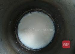 香蕉奶昔的做法图解3