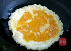 胡萝卜木耳炒鸡蛋的做法图解3