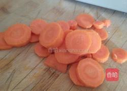 自制蔬菜面条的做法图解2