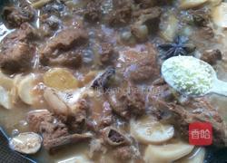 杏鲍菇炖排骨的做法图解10