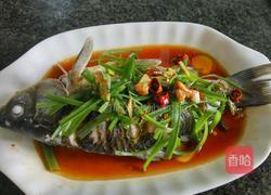 葱油鲫鱼的做法图解7