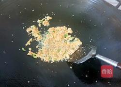 鱼子炒鸡蛋的做法图解7