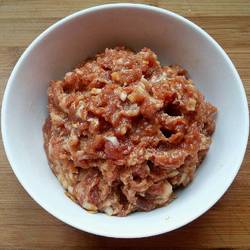 牛肉饺子馅的做法[图]