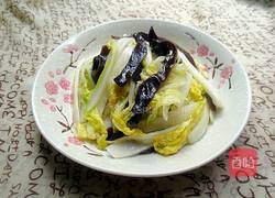 白菜木耳的做法图解7