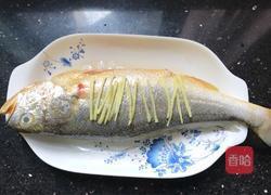 清蒸大黄鱼的做法图解3