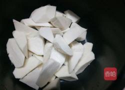 山药枸杞排骨汤的做法图解2