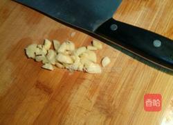 猪肚菇炒香肠的做法图解4