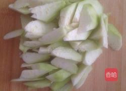 丝瓜虾皮汤的做法图解1