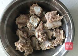 牛排萝卜汤的做法图解5