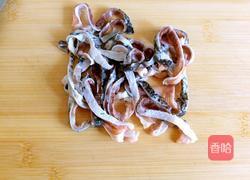 凉拌三文鱼皮的做法图解2
