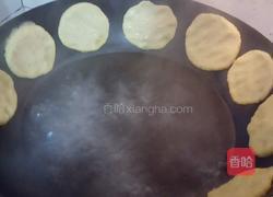 锅贴饼的做法图解6