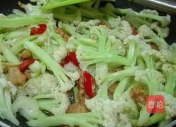 花菜炒肉的做法图解4