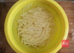 酸菜洋芋汤的做法图解2