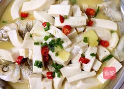 鲮鱼豆腐汤的做法图解6