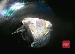 水煮鱼头的做法图解2