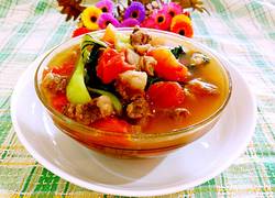 西红柿牛腩杂蔬汤