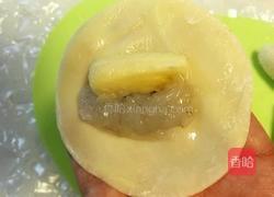 香蕉鲜虾卷的做法图解5